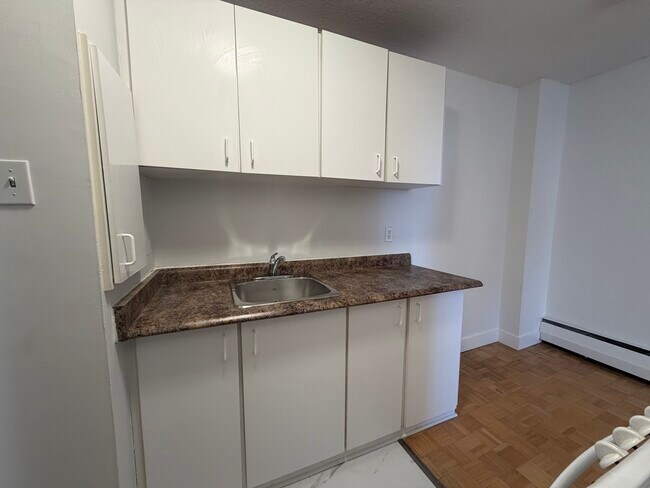 Photo du bâtiment - 125 Somerset St W