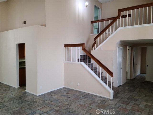 Building Photo - 998 Ashford Cir