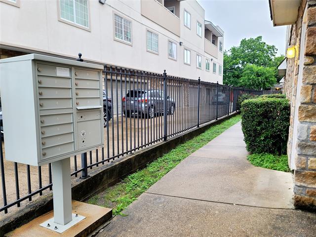 Building Photo - 4717 Virginia Ave