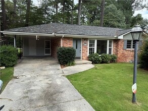 Building Photo - 2336 Arrow Cir