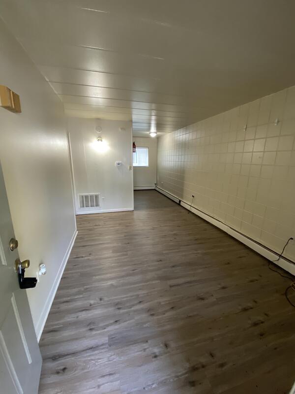 800 W Church St Unit Apt 10, Champaign, IL 61820 Condo for Rent in