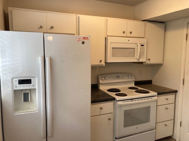 Foto del edificio - 406 Yund St