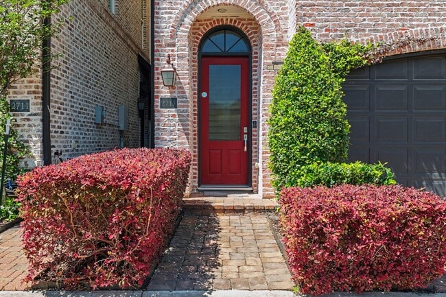 Foto del edificio - 2713 Kinsley Oaks Dr