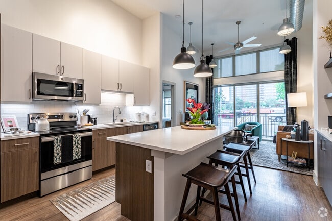 Interior Photo - Augusta Flats
