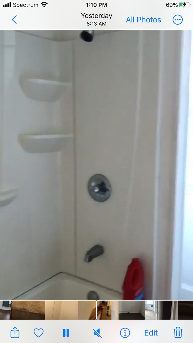 bathroom - 540 S 17th St