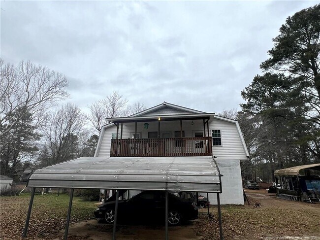 Foto del edificio - 2472 John Hall Rd