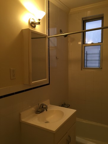 Foto del edificio - 4132 49th St