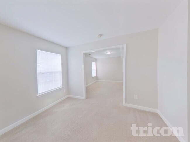 Foto del edificio - 506 Glencroft Dr