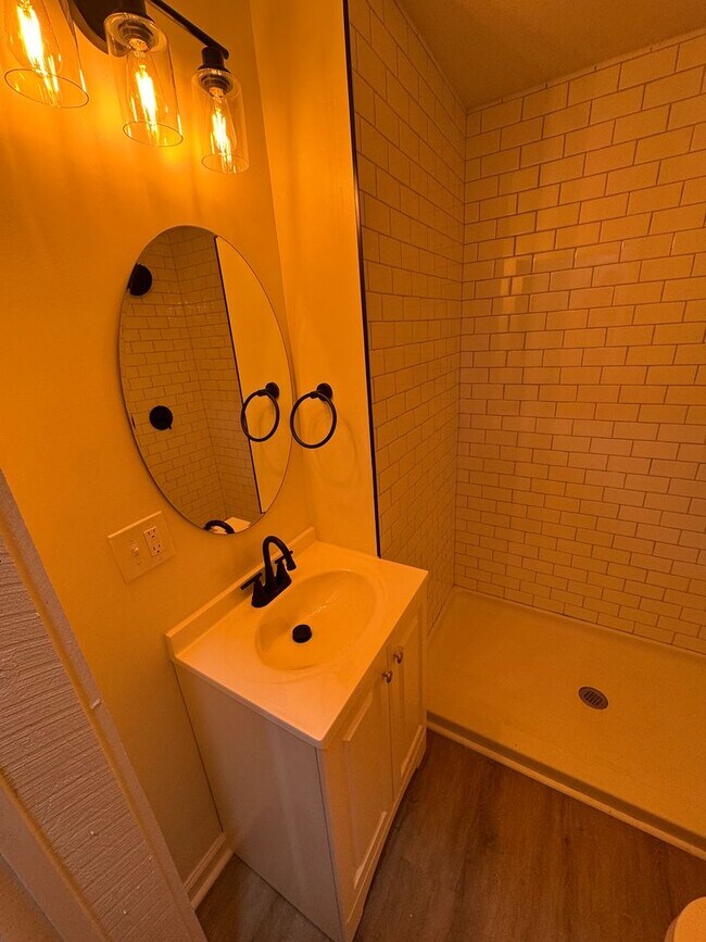 Foto del edificio - 2507 Cleveland Ave