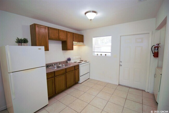 Foto del edificio - 1410 NW 7th Ave