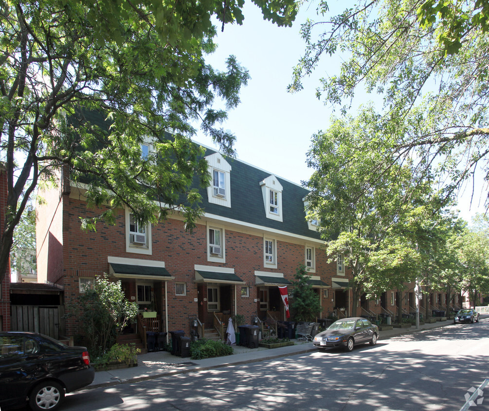 Photo du bâtiment - Fred Dowling Co-Op