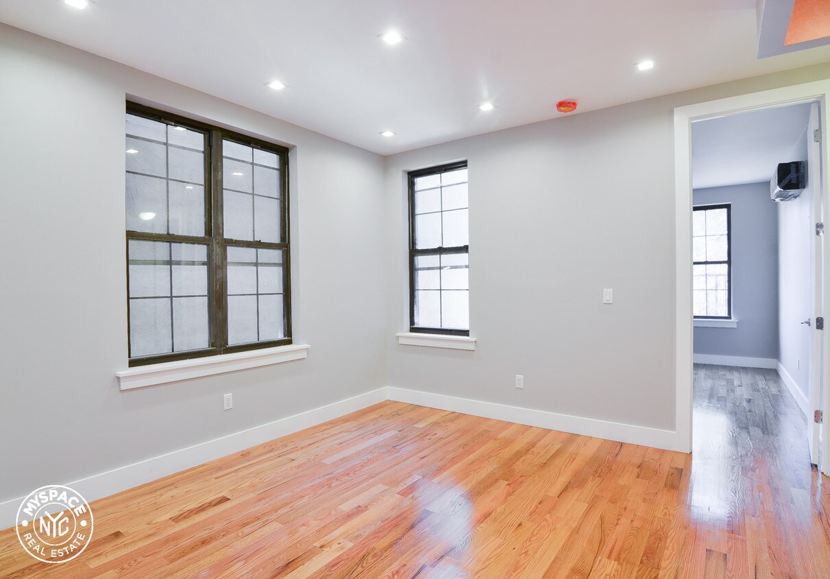 Foto principal - 81 Carlton Ave
