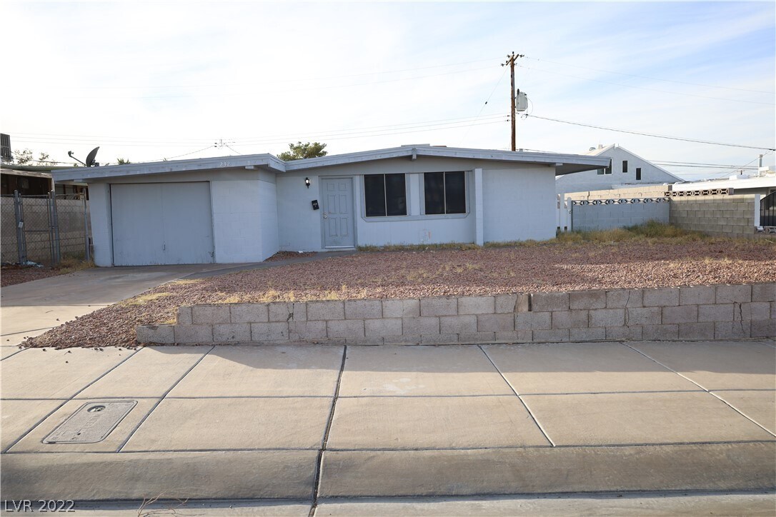 232 Hillcrest Dr, Henderson, NV 89015 House Rental in Henderson, NV