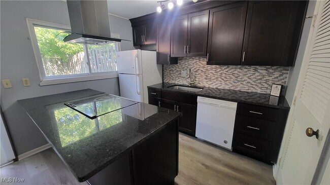 Foto del edificio - 23 Trenton Square