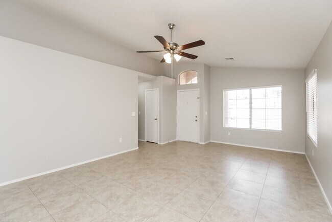Building Photo - 7517 E Nopal Ave