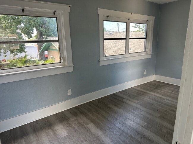 Photo - 306 Taylor Ave House