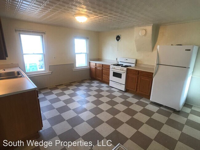 Foto del edificio - 2 br, 2 bath House - 262 Sanford Street