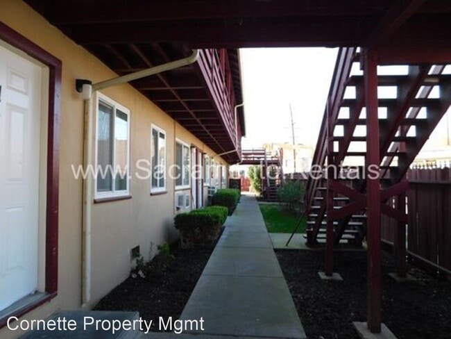 Building Photo - 2389 Cantalier St