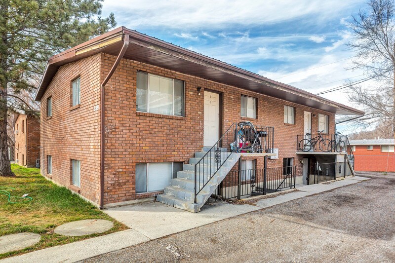 539 Swenson Ave Unit 2, Springville, UT 84663 Condo for Rent in