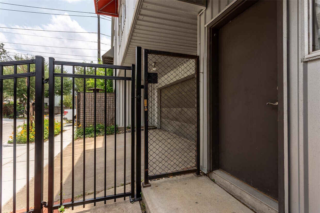 Foto principal - 1424 Bailey St