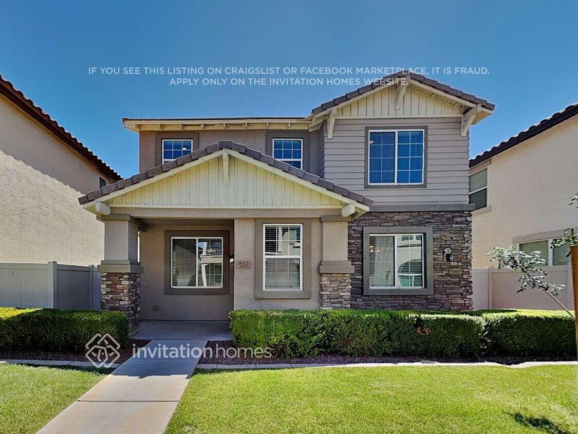 Foto principal - 832 S Henry Ln