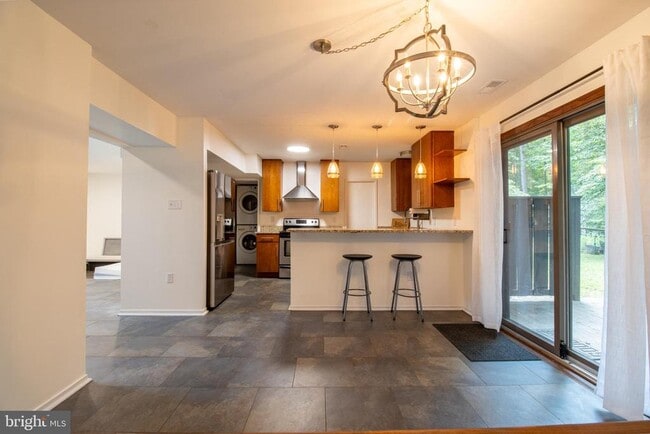 Foto del edificio - 6277 Occoquan Forest Dr