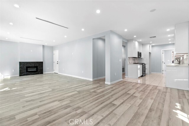 Foto del edificio - 545 Ivy St