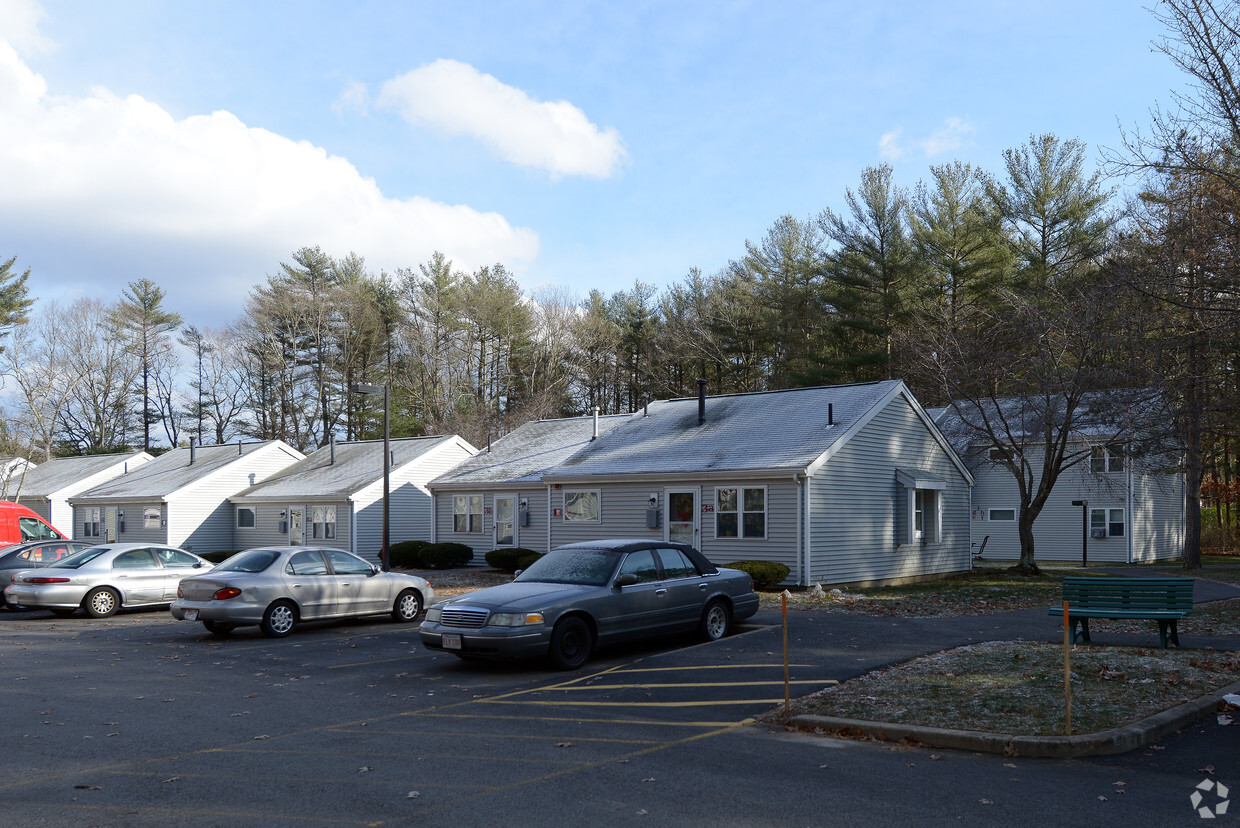 Foto exterior - Meadowbrook Apartments