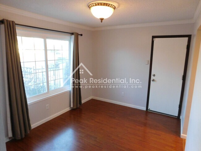 Foto del edificio - Wonderful 3bd/2ba Home with 2 Car Garage!