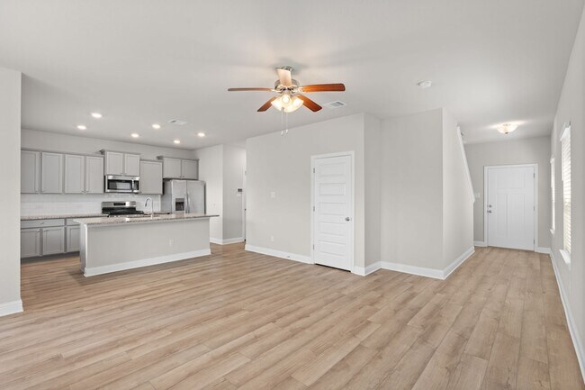 Foto del edificio - 409 Aurora Creek Ln