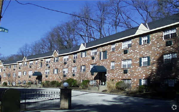 Building Photo - Woodbrook Lane Apartments