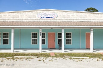 Building Photo - 360 Island Rd