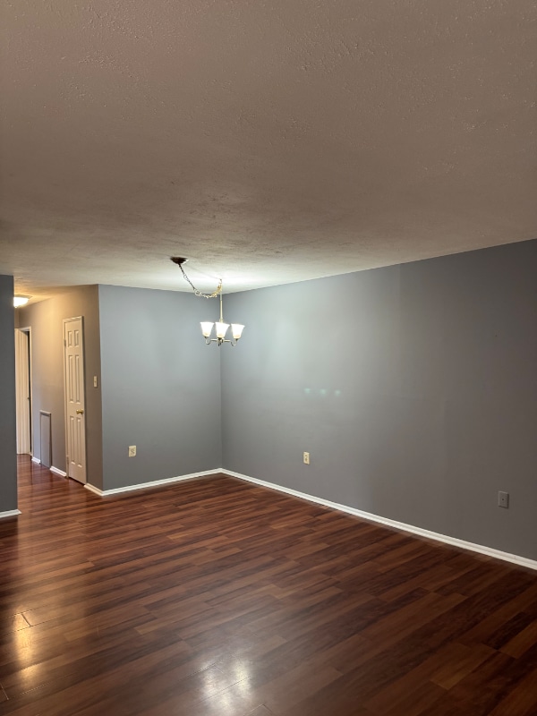 Foto del edificio - 11318 Cherry Hill Rd