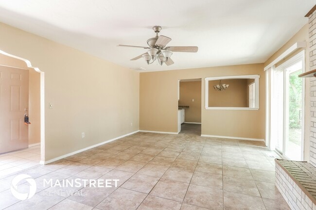 Building Photo - 11520 Bel Air Pl