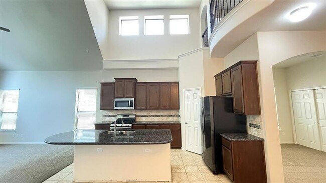 Foto del edificio - 12430 Tyler Springs Ln