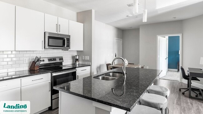 Building Photo - 729 Junction Dr