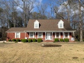 Building Photo - 29125 Henderson Cir