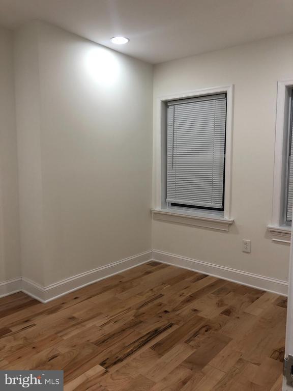 Foto del edificio - 1706 N Marshall St