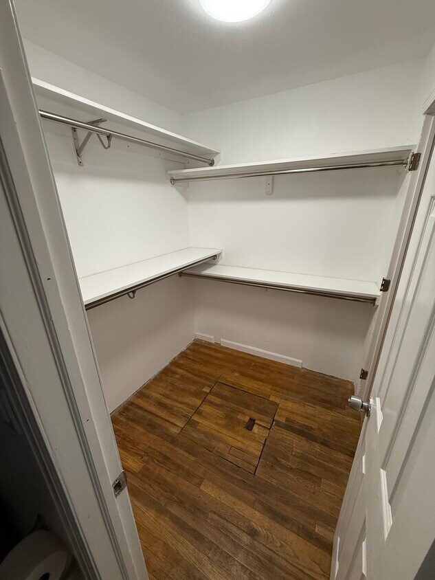 Closet is 6ft by 6ft - 1035 S Quitman St