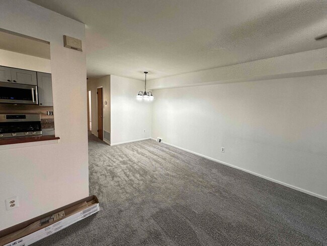 Foto del edificio - 3884 Linden Ave