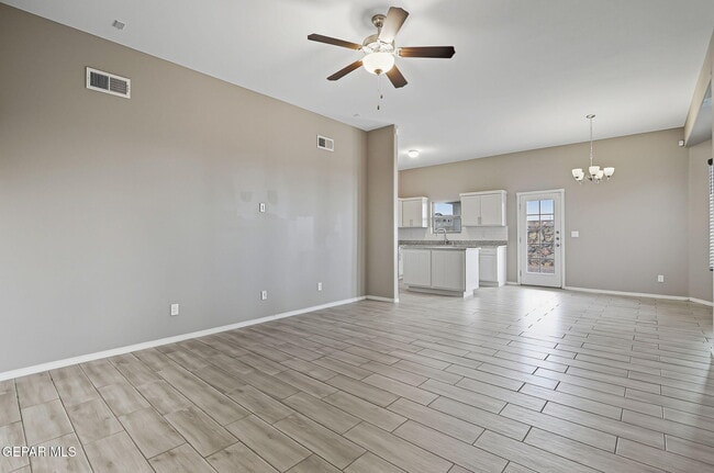 Building Photo - 13960 Garforth Ave
