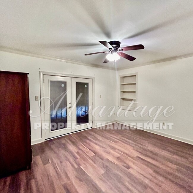 Building Photo - Schedule today to see this  Single Family ...