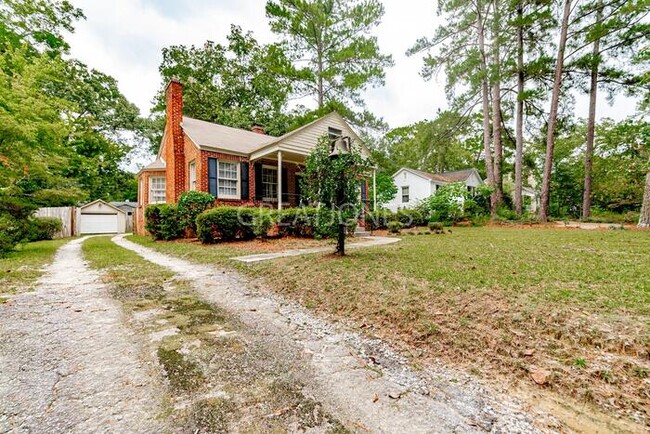 Foto del edificio - 3707 Trenholm Rd