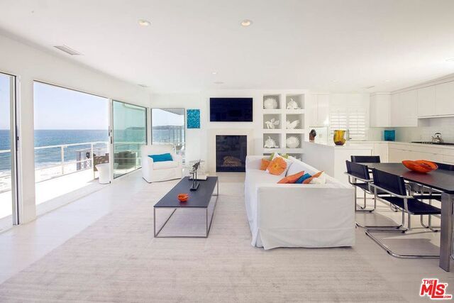 Foto principal - 26928 Malibu Cove Colony Dr