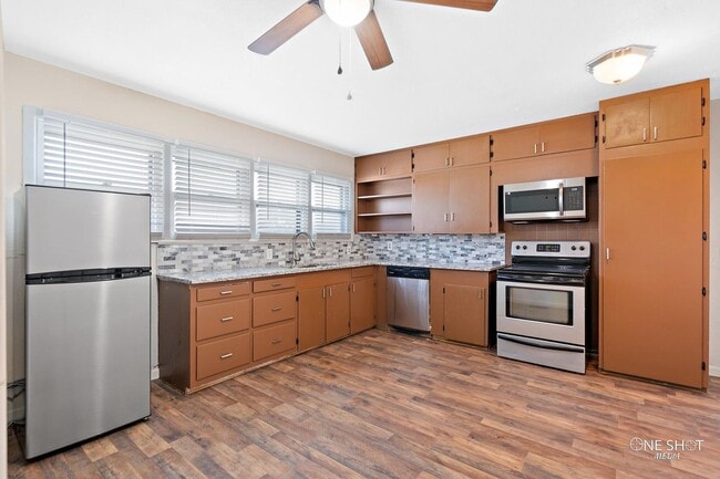 Building Photo - 3142 Bickley St