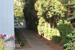 Foto del edificio - 2 br, 1 bath Apartment - 1923 Garden Avenue