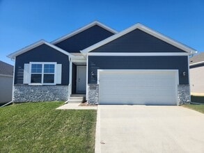 Building Photo - 2508 Chan Dr