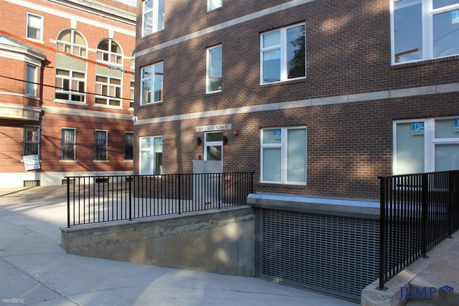 Building Photo - 1 br, 1 bath - 1629 W GIRARD AVE Unit 1B