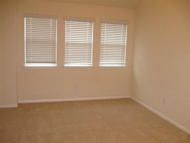 Building Photo - 852 Rock Harbor Ln