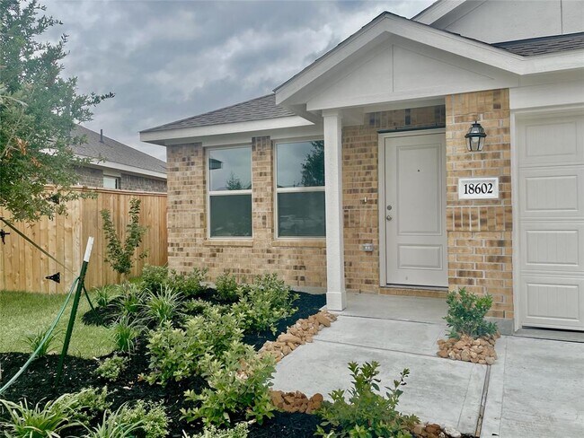 Building Photo - 18602 Gravago Ln